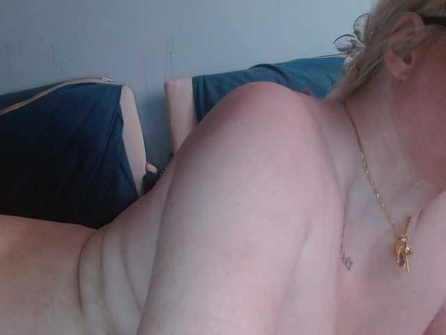 martachatte19 live webcam show