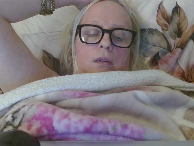 martachatte19 live cam on BongaCams