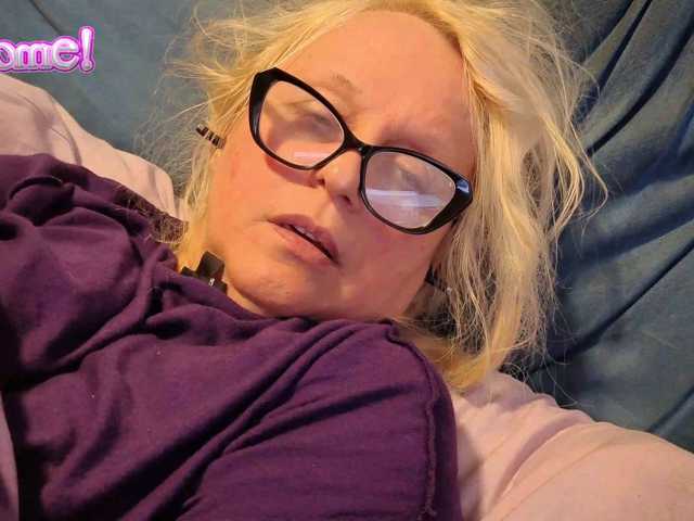 martachatte19 live cam on BongaCams