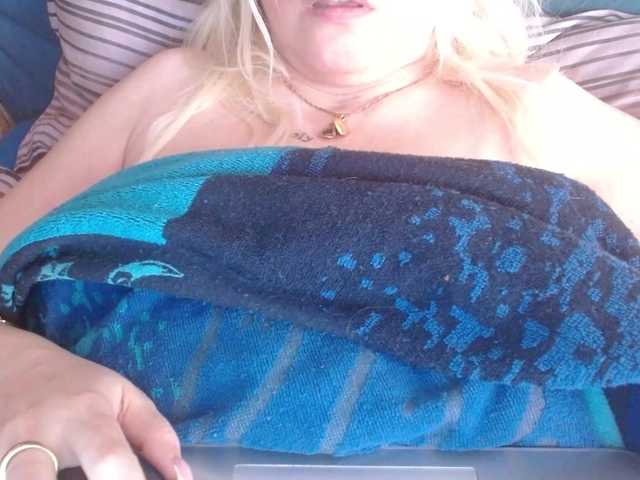martachatte19 live cam on BongaCams