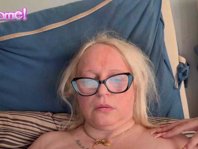 martachatte19, en vivo ahora en BongaCams