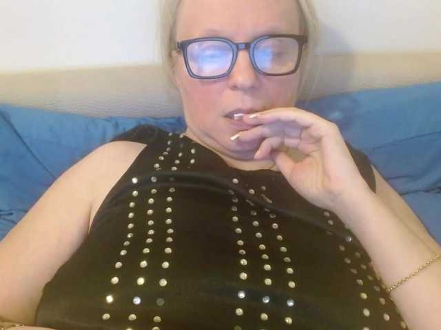 martachatte19 live cam on BongaCams