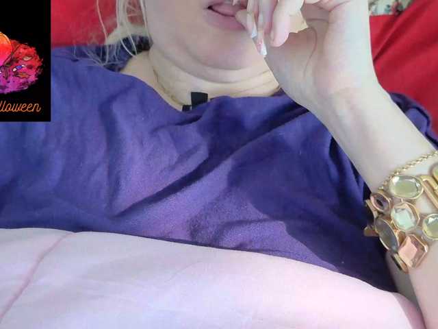 martachatte19 live cam on BongaCams