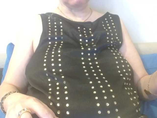 martachatte19 live cam on BongaCams