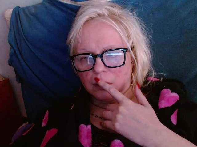 martachatte19 live cam