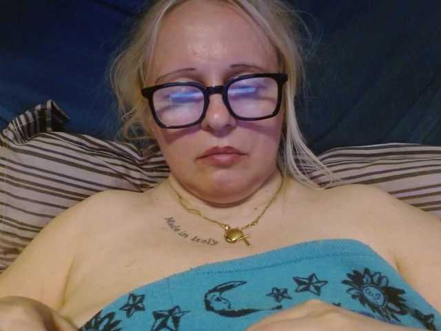 martachatte19 live cam on BongaCams