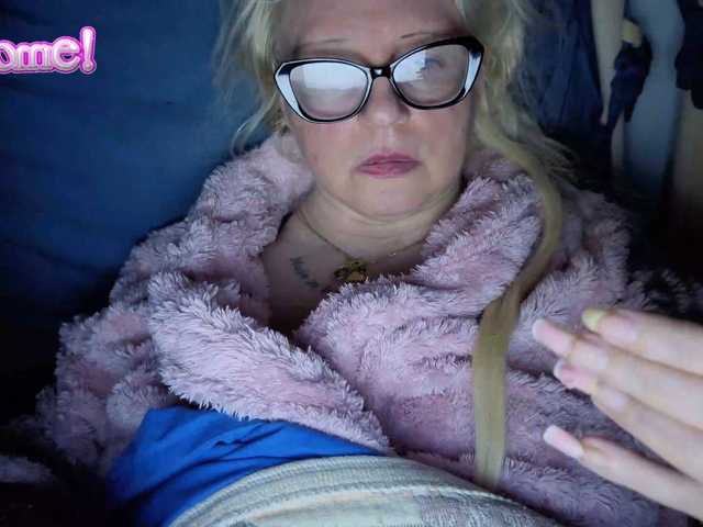 martachatte19, en vivo ahora en BongaCams
