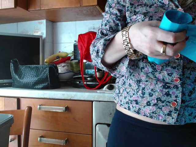 martachatte19's BongaCams show and profile