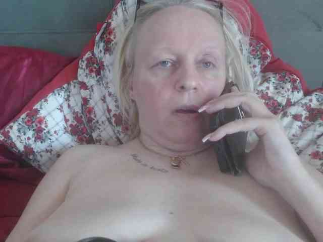 martachatte19 Live Webcam on BongaCams