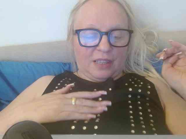martachatte19 Live Webcam on BongaCams