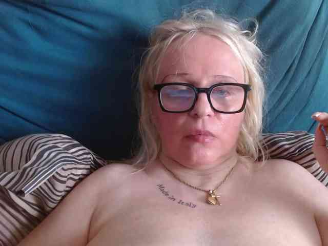 martachatte19 Sex Cam Show