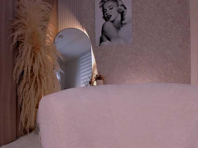 DannaCruz live cam on BongaCams