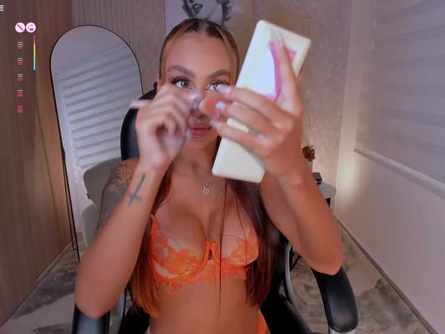 DannaCruz live cam on BongaCams