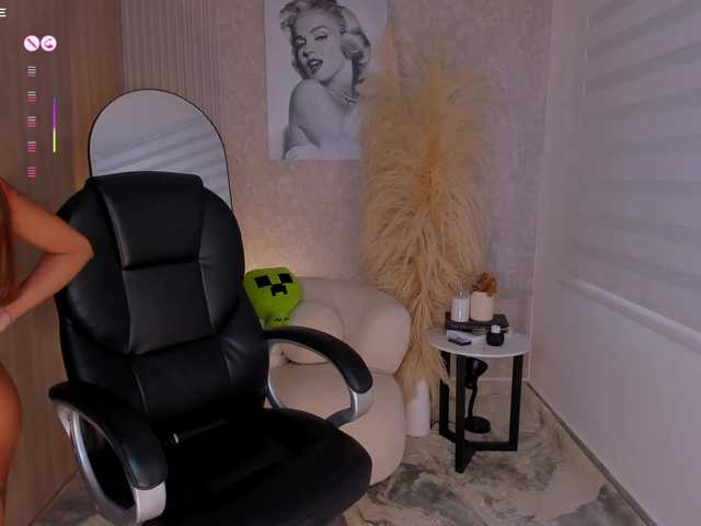 DannaCruz live cam on BongaCams