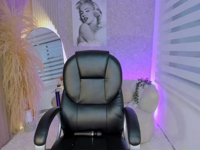 DannaCruz live cam on BongaCams