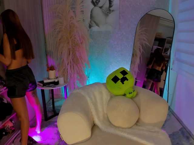 DannaCruz live cam on BongaCams