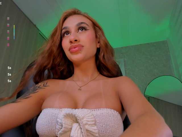 DannaCruz live cam on BongaCams