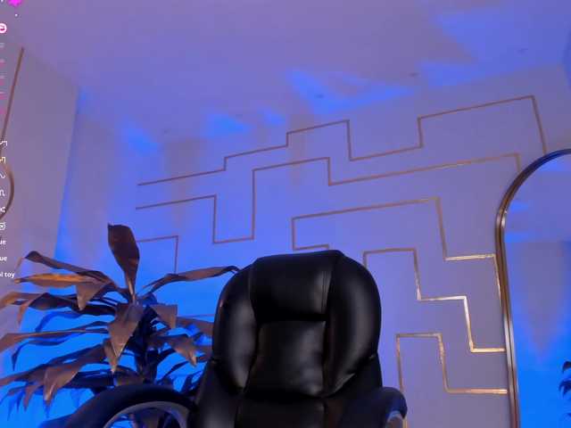 BiancaPierce live cam on BongaCams