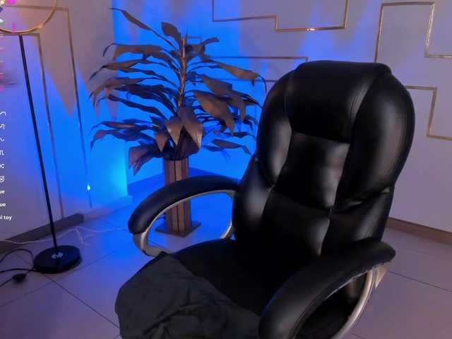 BiancaPierce live cam on BongaCams