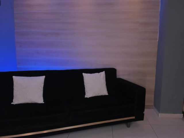 BiancaPierce live cam on BongaCams