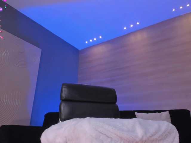 BiancaPierce live cam on BongaCams