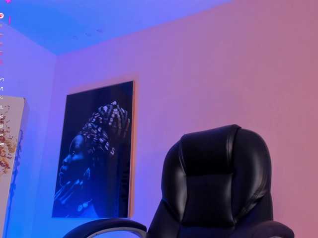BiancaPierce live cam on BongaCams