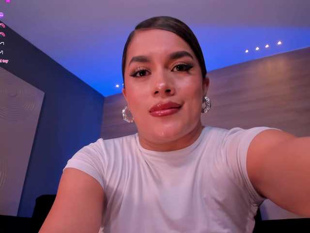 BiancaPierce live cam on BongaCams