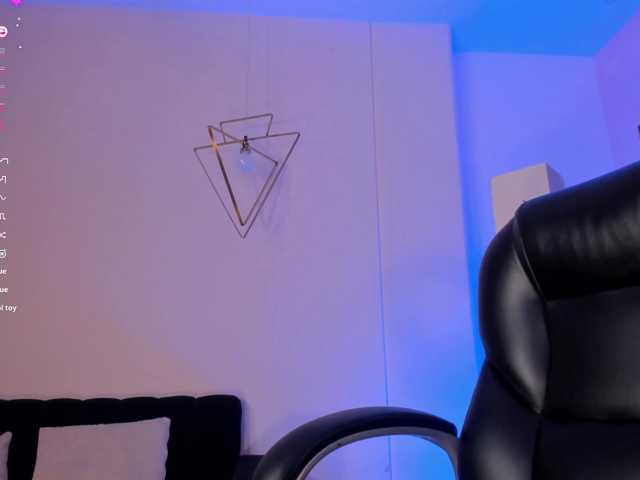 BiancaPierce live cam on BongaCams