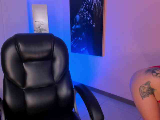 BiancaPierce webcam