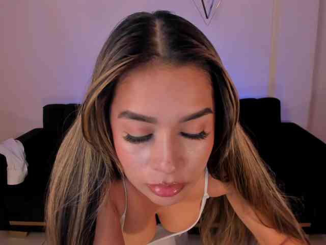 BiancaPierce webcam
