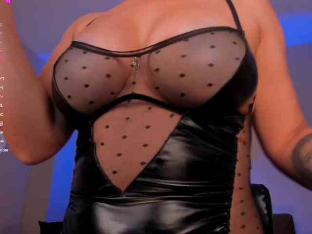 BiancaPierce webcam