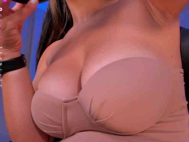 BiancaPierce webcam