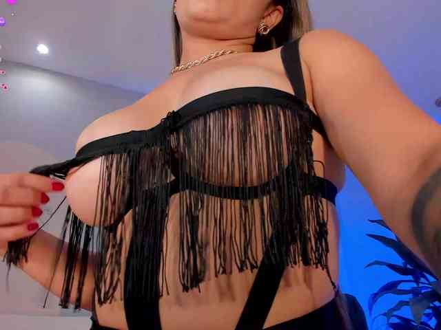 BiancaPierce webcam