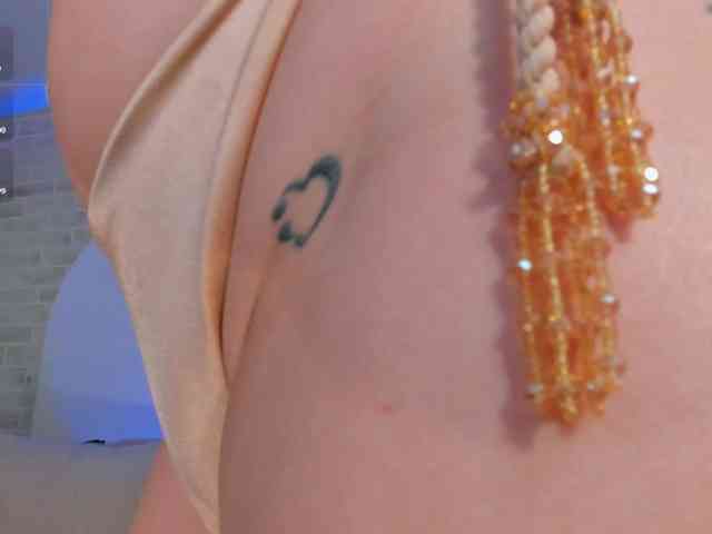 BiancaPierce webcam