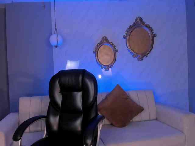 BiancaPierce webcam