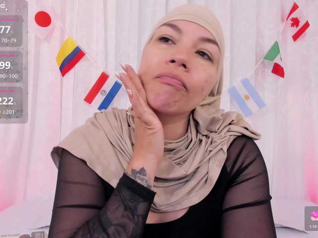 amira-s live cam on BongaCams