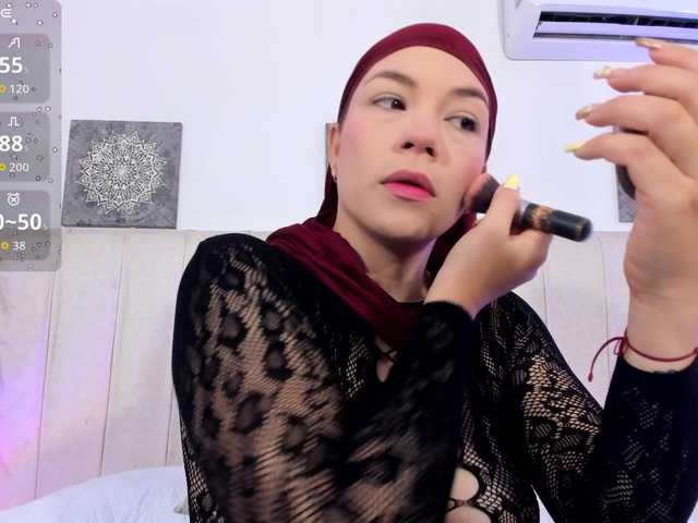 amira-s live webcam show