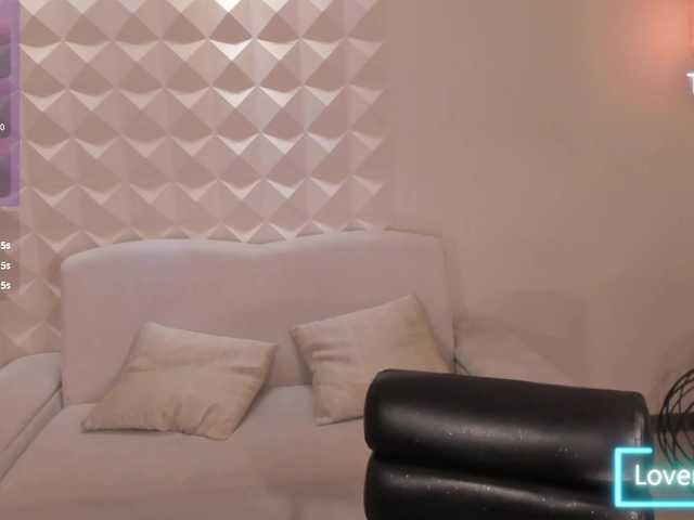 SophiePalmer live cam on BongaCams