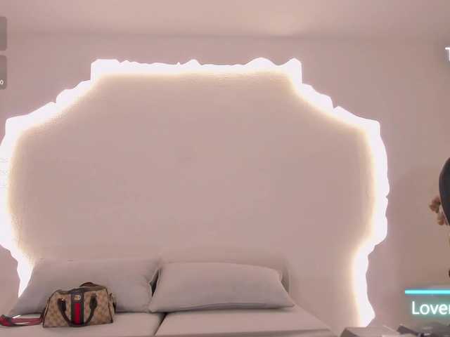 SophiePalmer live cam on BongaCams