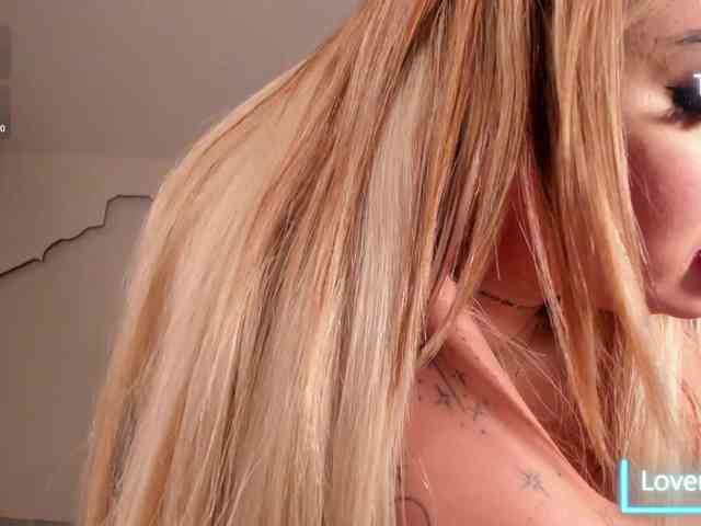 Modelo: SophiePalmer