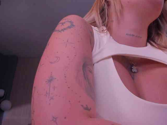 Modelo: SophiePalmer
