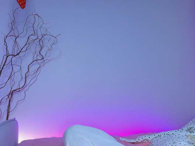 LinaStones live cam