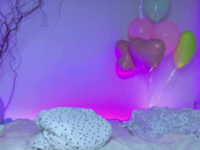  LinaStones chat room