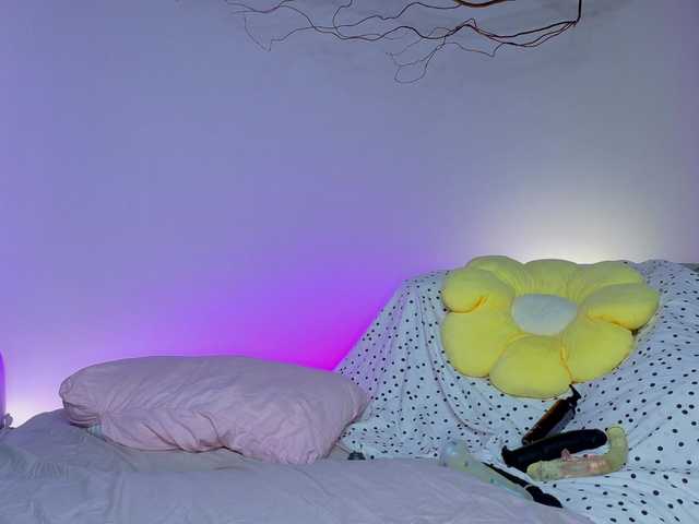 LinaStones live cam on BongaCams