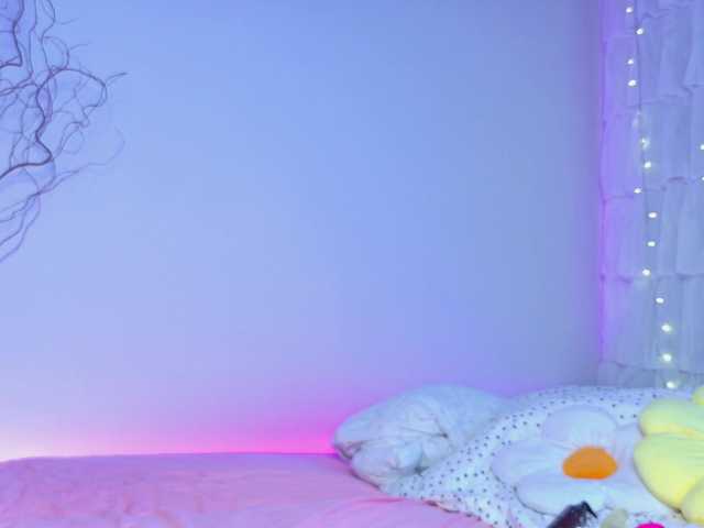 LinaStones live webcam show