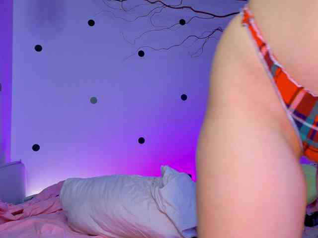 LinaStones webcam