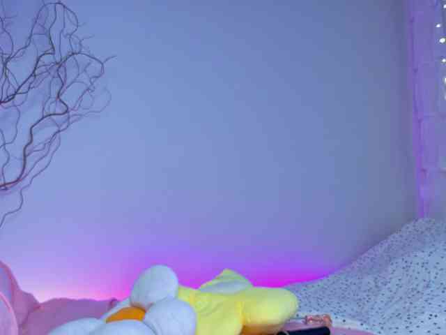 LinaStones webcam