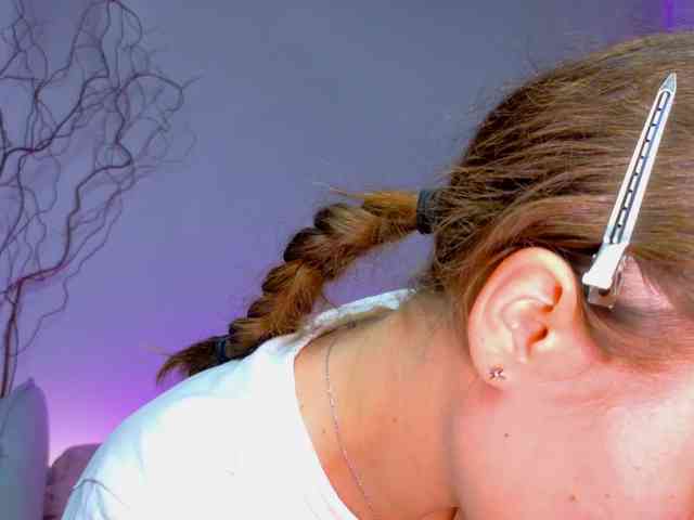 LinaStones webcam