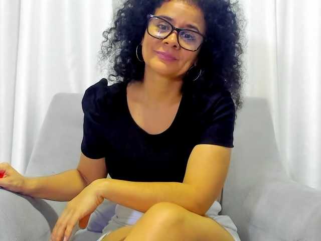 Samhotie live cam on BongaCams