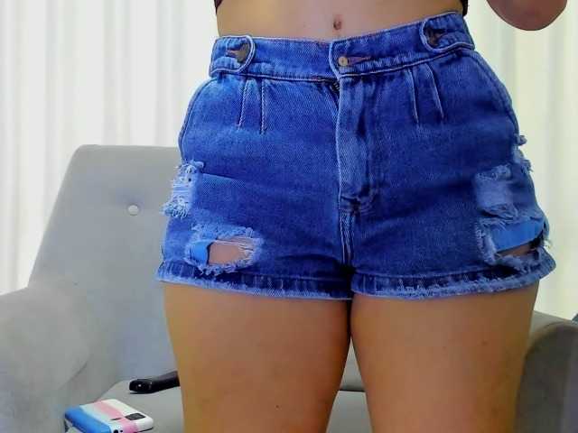 Samhotie live cam on BongaCams